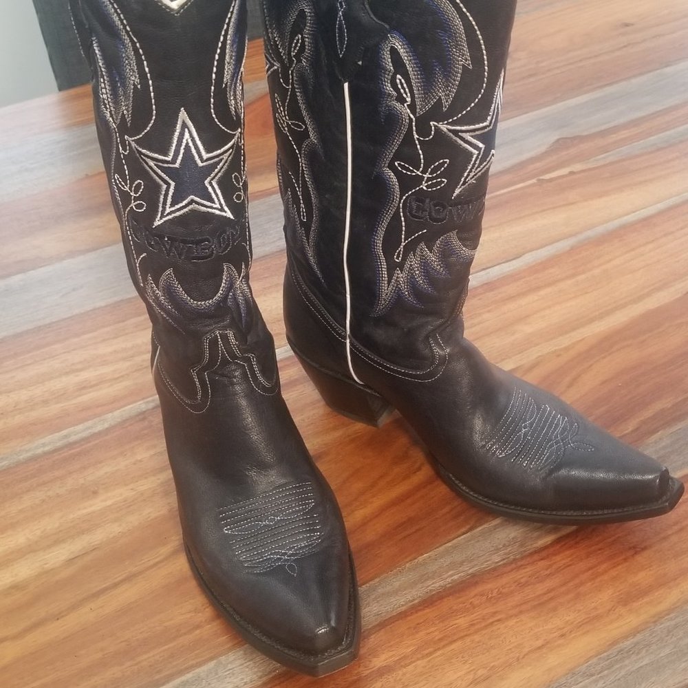 Dallas Cowboys Lucchese ladies boots